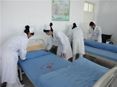 成都卫校护理专业图