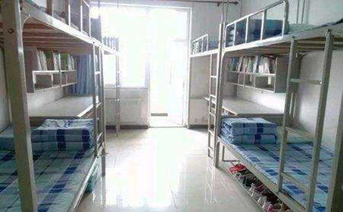 成都卫校宿舍图