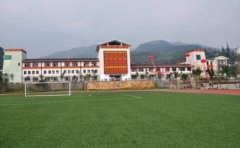 成都卫校学院图