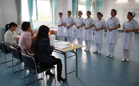 成都卫校专业图