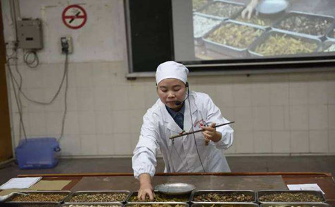 成都卫校中医学专业图 成都卫校中医学专业图