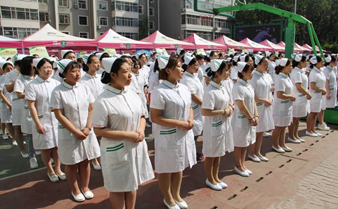 成都卫校专业图