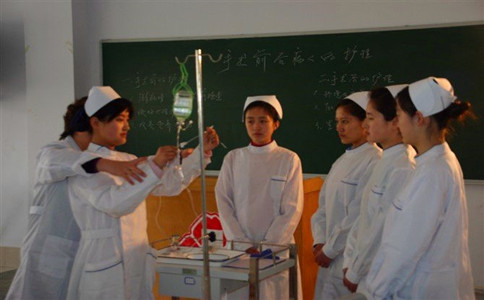 成都卫校护理专业图
