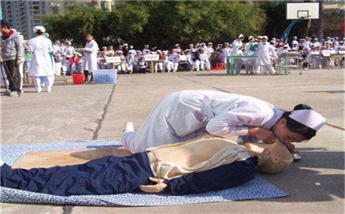 成都卫校实体操作图